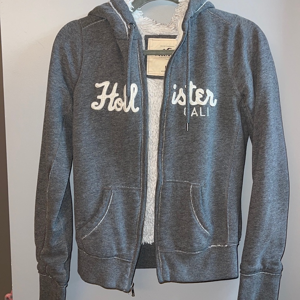 Women's Hollister Sherpa Full Zip with logo